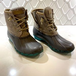 Sperry Duck Boots Women Size 6